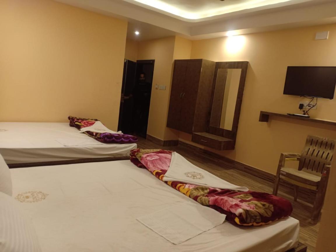 Hotel Crown Of Digha 迪卡 外观 照片