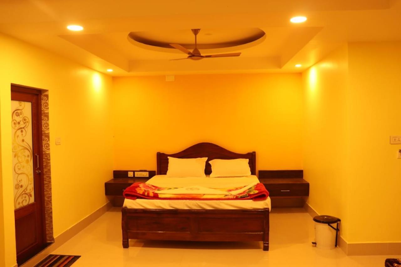 Hotel Crown Of Digha 迪卡 外观 照片